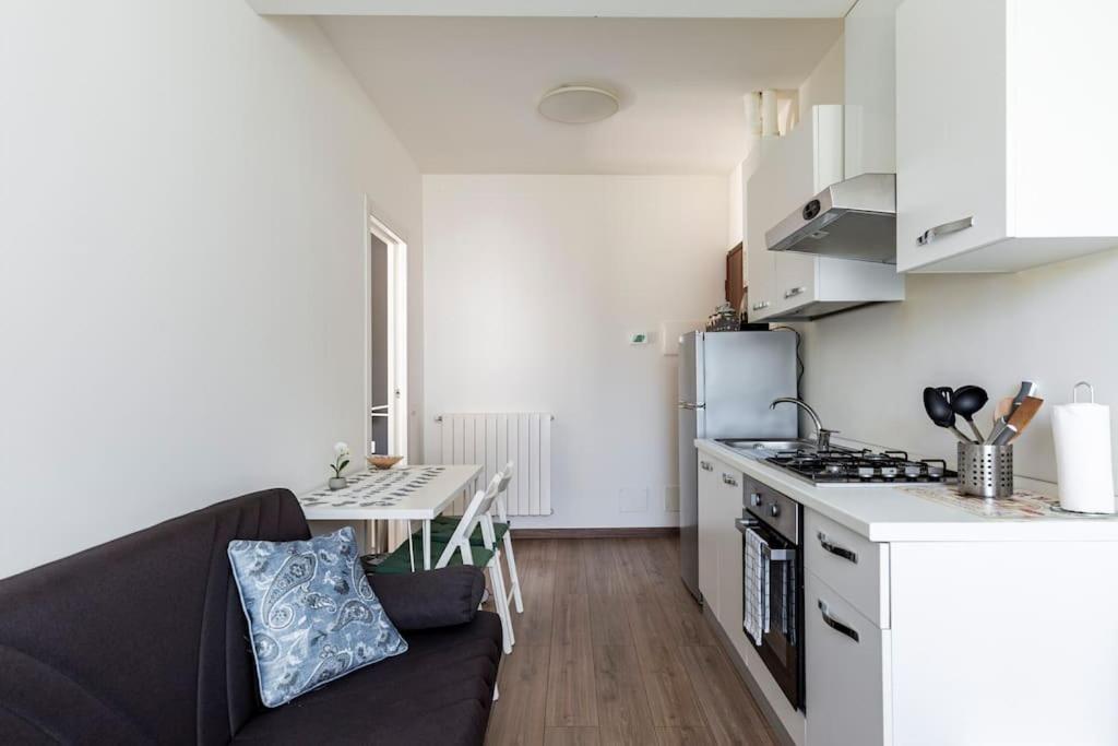 Clelia'S Apartment Como Luaran gambar